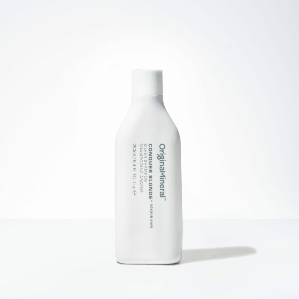 OM-Conquer-Blonde-Shampoo-Retail-Front